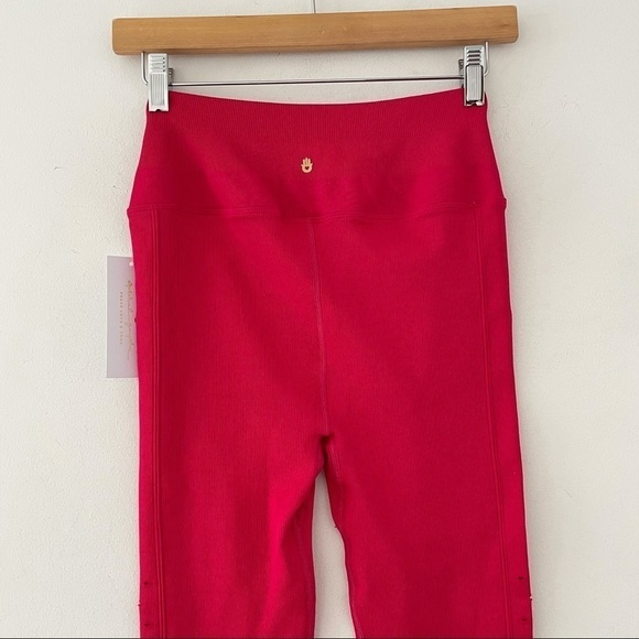 NWT Spiritual Gangster Self Love Leggings in Cherry XS/S - Picture 11 of 13